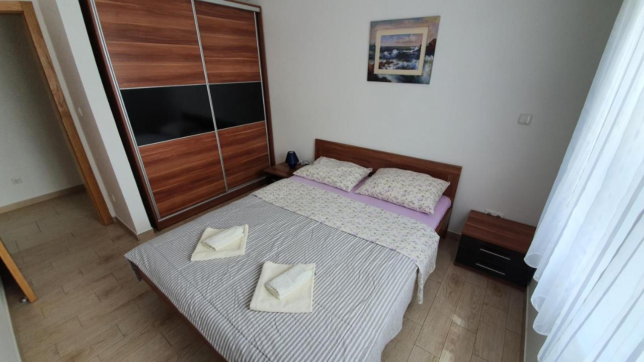 Apartments Augustin Паг Екстер'єр фото